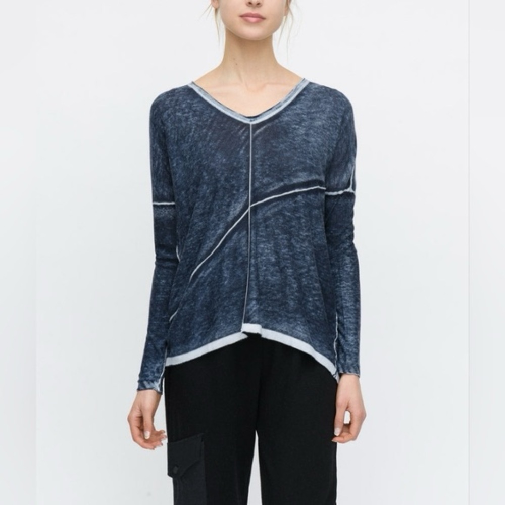 Cashmere Navy V-Neck Top M/L